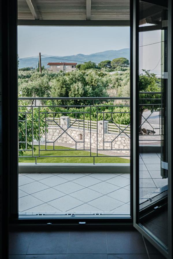 Terra Helios Suites & Studios Kyparissia Exteriér fotografie