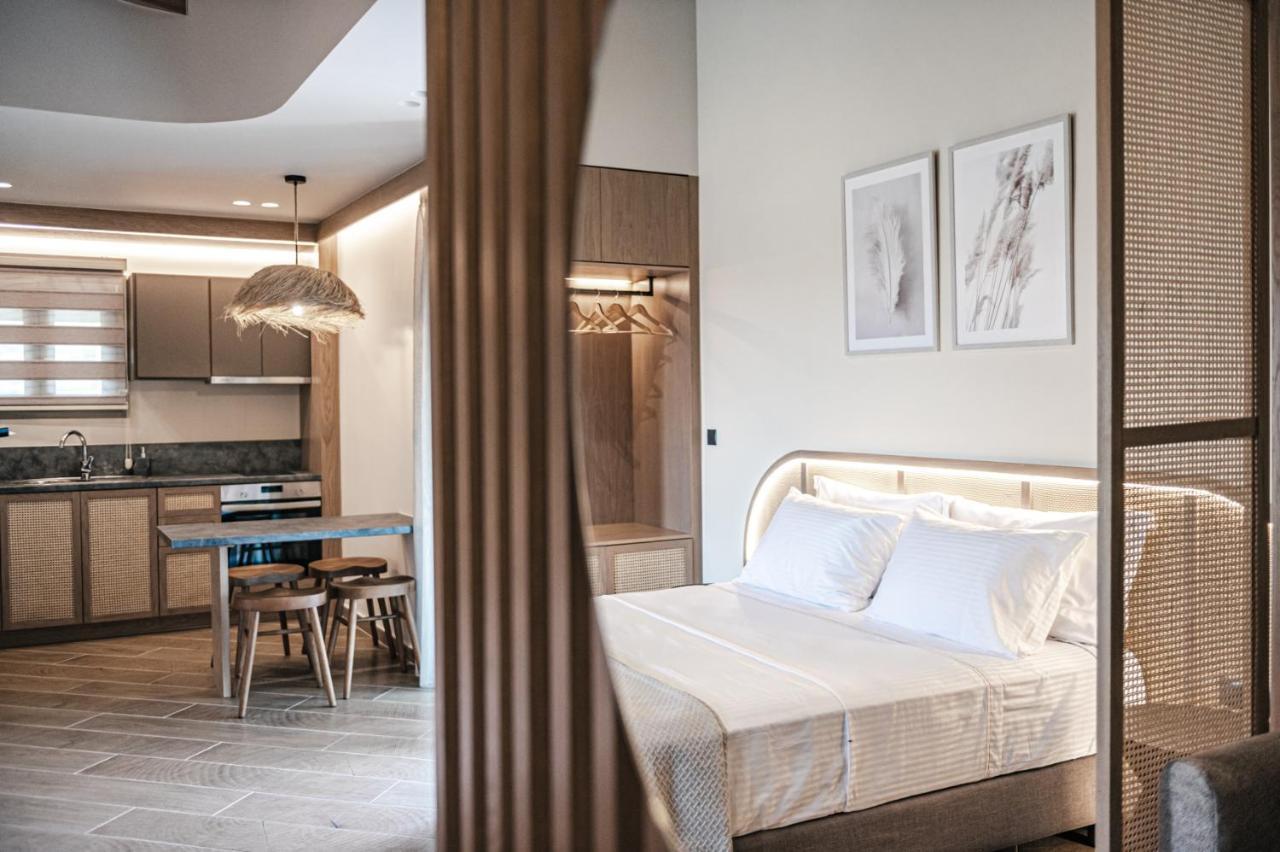Terra Helios Suites & Studios Kyparissia Exteriér fotografie