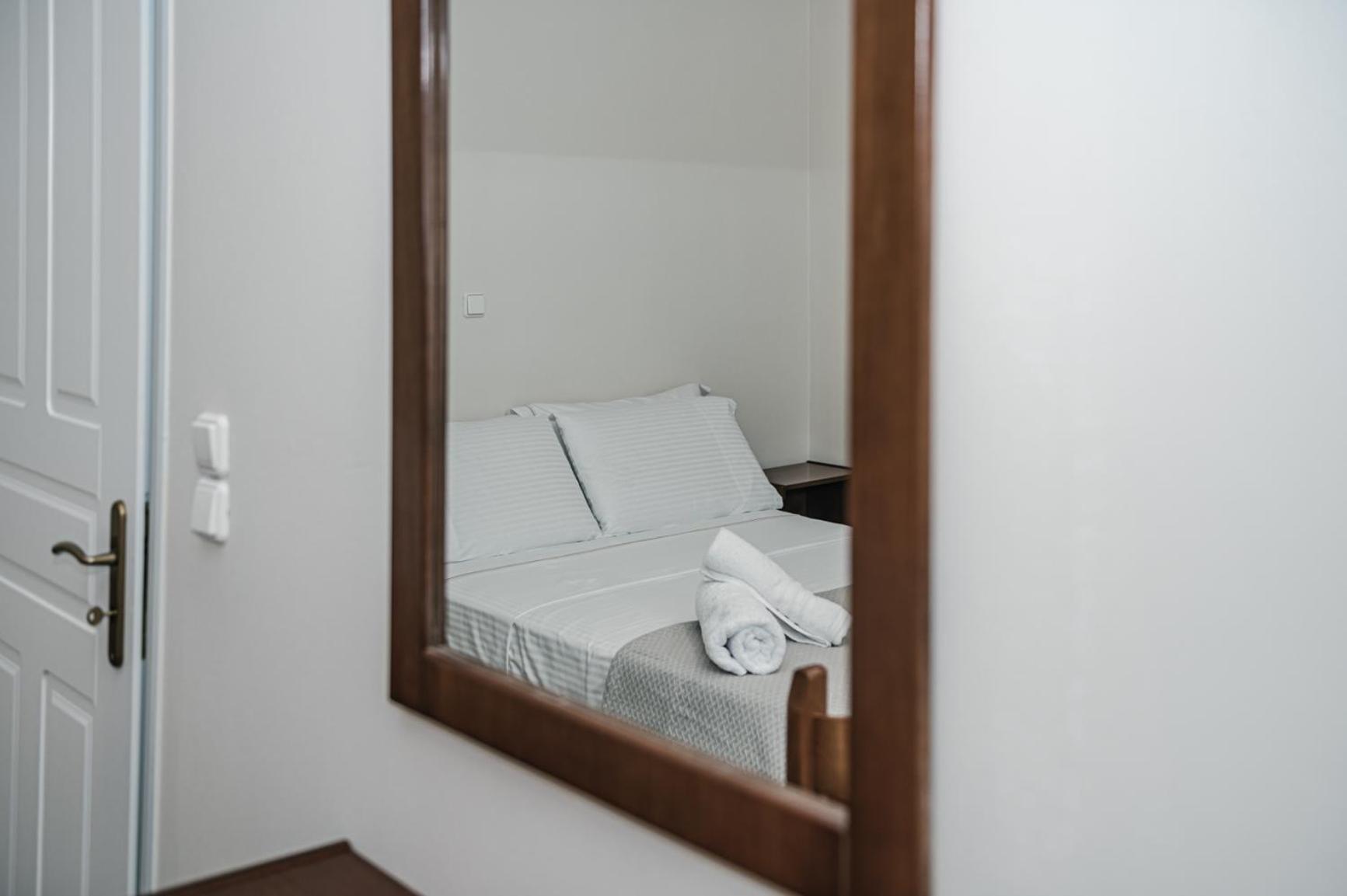 Terra Helios Suites & Studios Kyparissia Pokoj fotografie