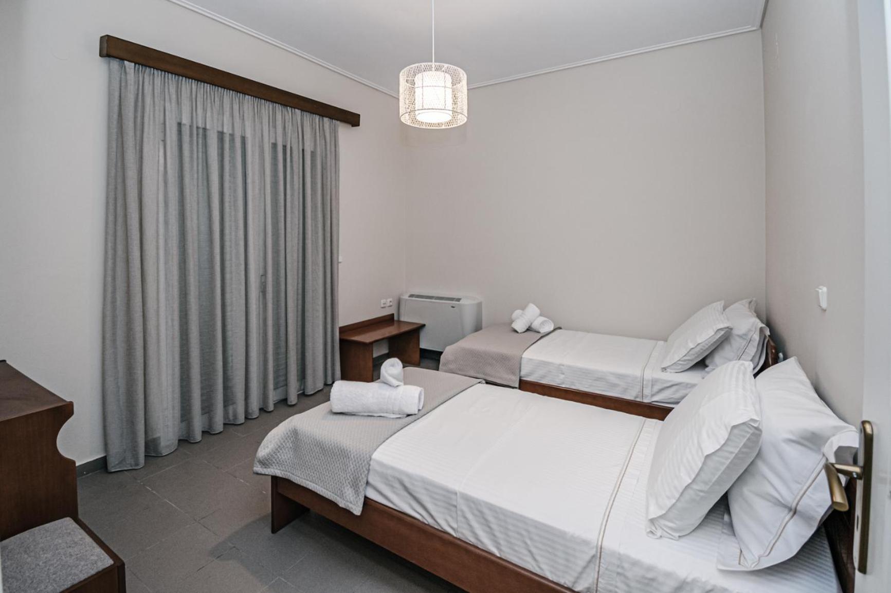 Terra Helios Suites & Studios Kyparissia Pokoj fotografie
