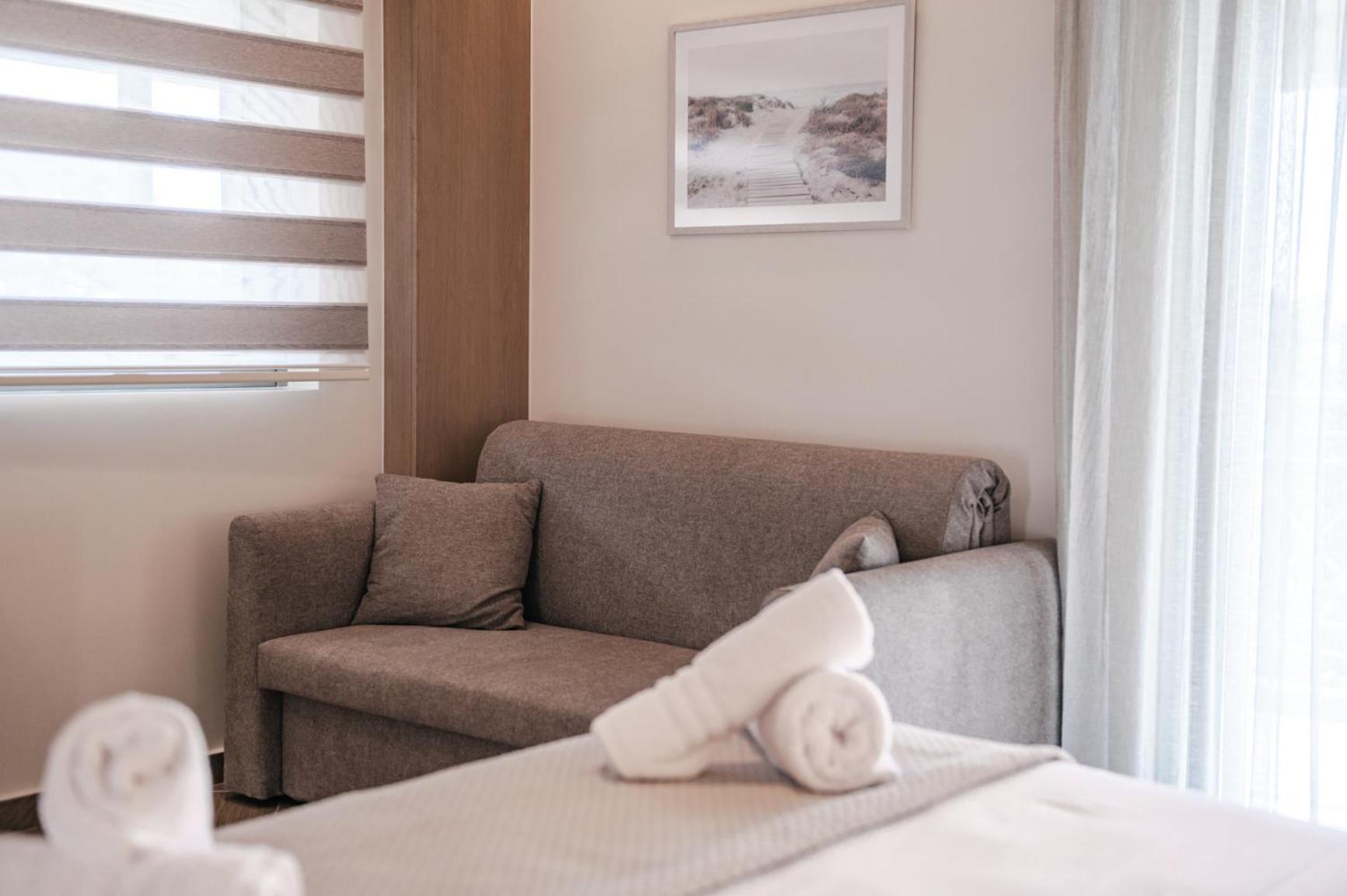 Terra Helios Suites & Studios Kyparissia Pokoj fotografie